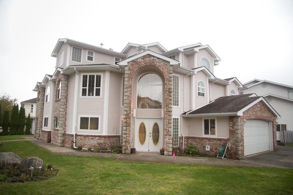 Eagle Close Executive B&B Prince Rupert Ngoại thất bức ảnh